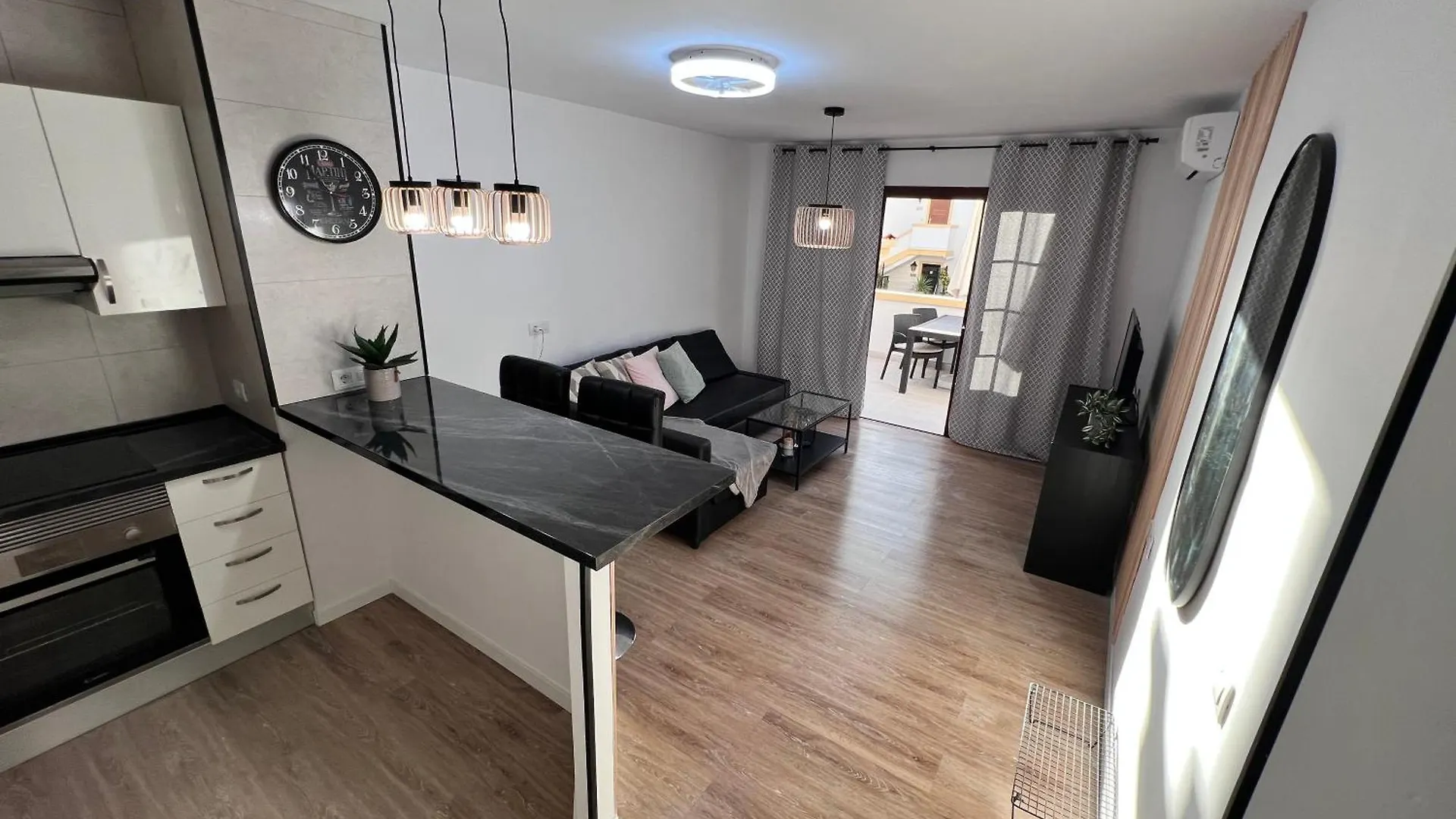 Holiday Apartment With Pools Costa Adeje  Costa Adeje (Tenerife)